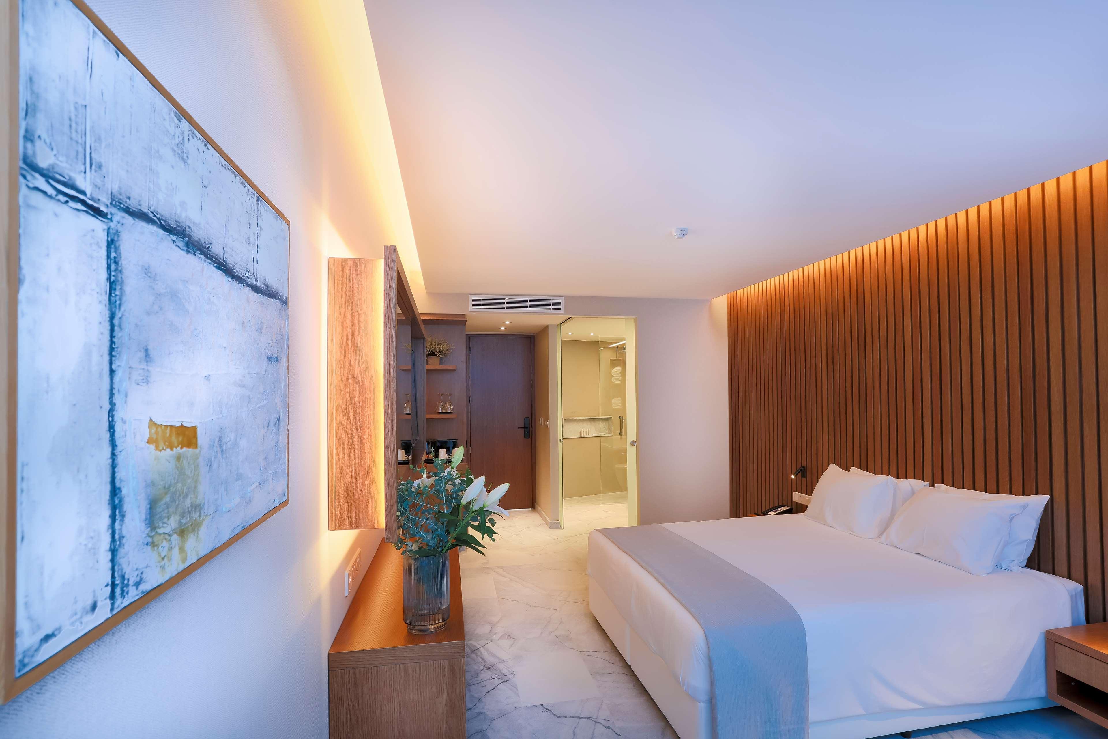 Radisson Beach Resort Lárnaka Eksteriør bilde