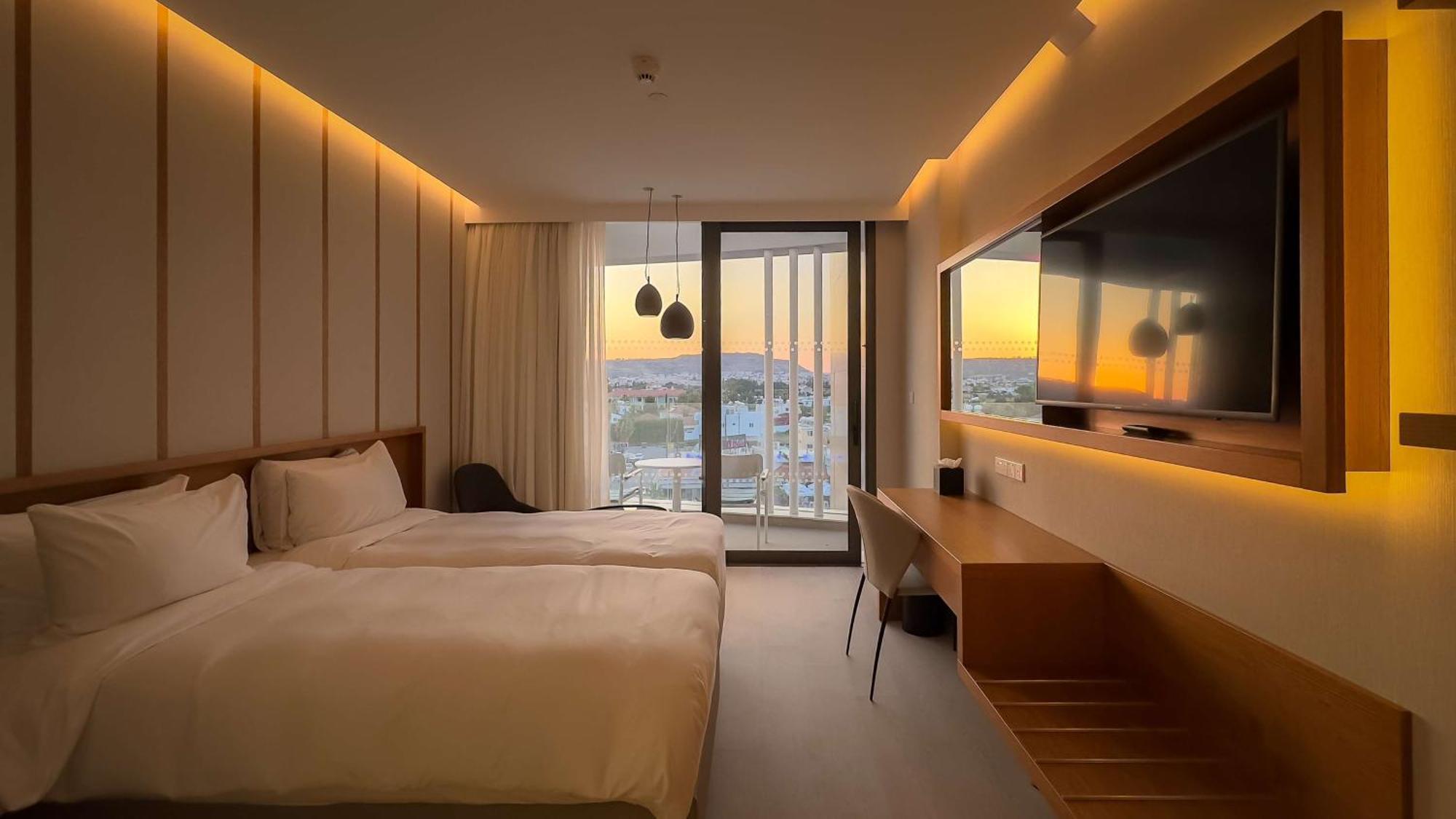 Radisson Beach Resort Lárnaka Eksteriør bilde